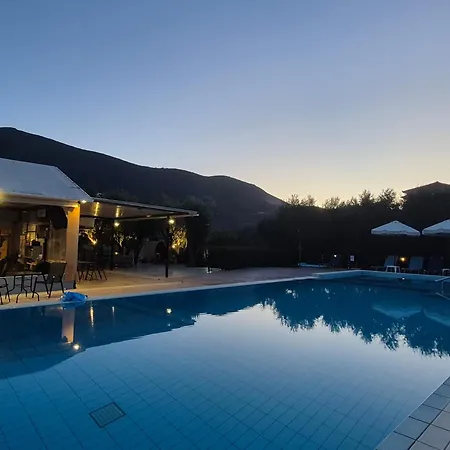 Souda Gems Zakynthos אליקס